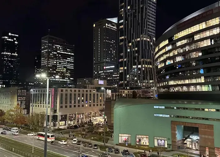 Apartament Chmielna Warszawa